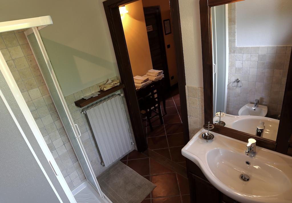 Agriturismo A Nostro Mizoun Ostana Bilik gambar