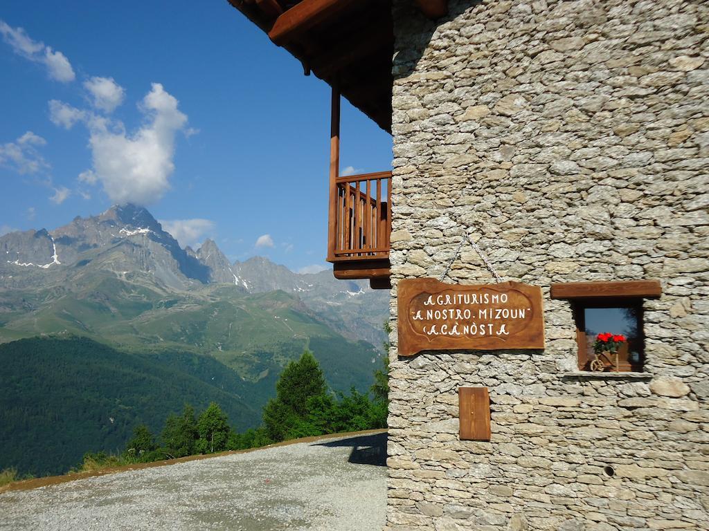 Agriturismo A Nostro Mizoun Ostana Luaran gambar