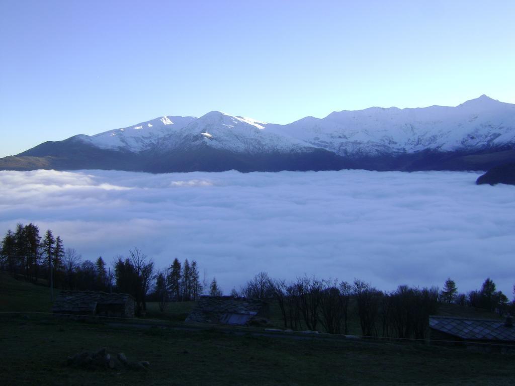 Agriturismo A Nostro Mizoun Ostana Luaran gambar
