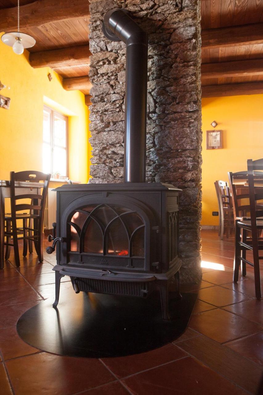 Agriturismo A Nostro Mizoun Ostana Luaran gambar